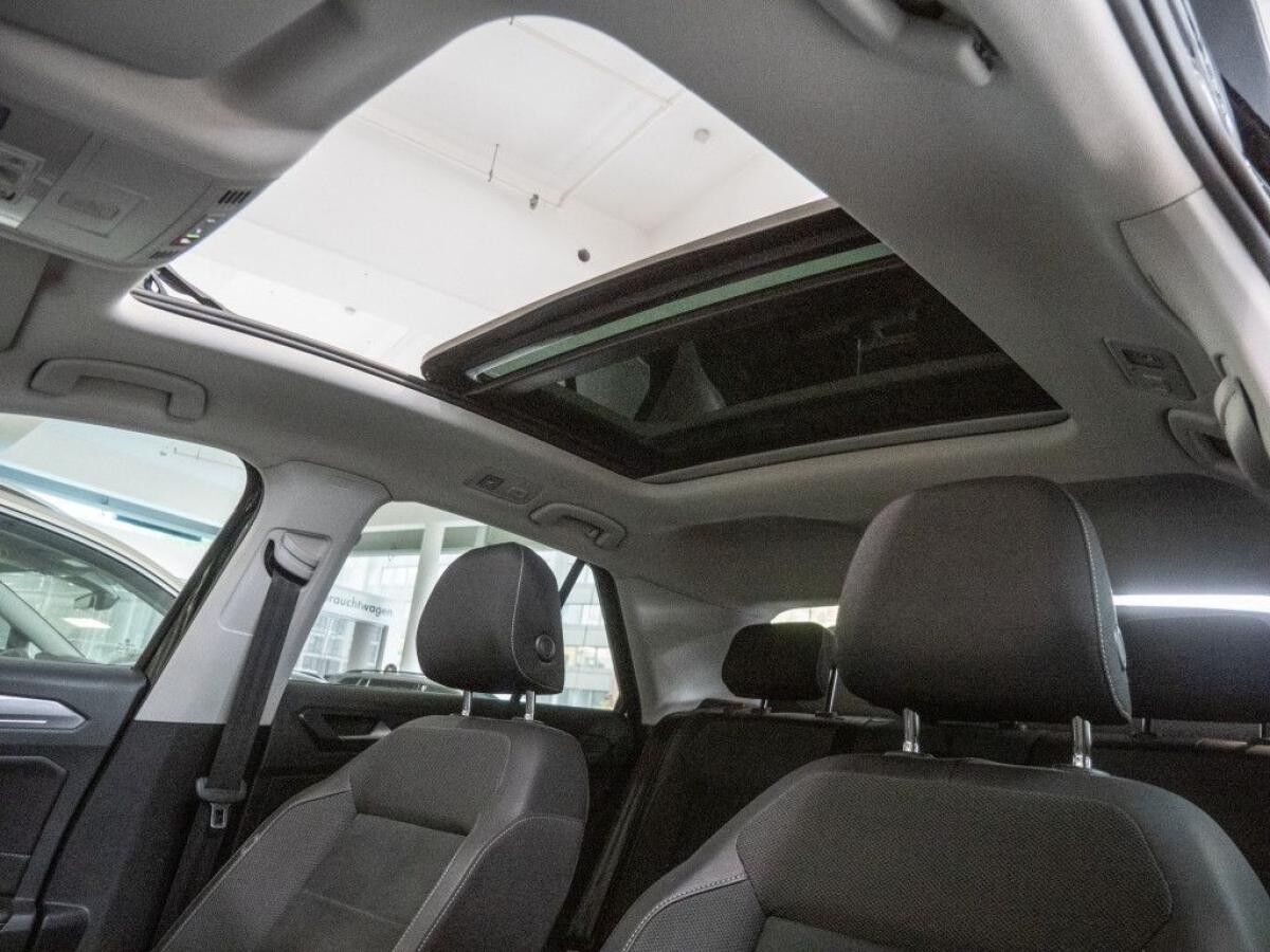 Volkswagen T-Roc 1.0 TSI Style Pano Navi LED Kamera