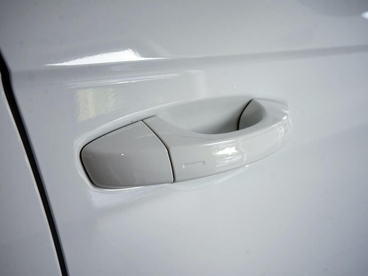 Volkswagen T-Roc R 2.0 TSI OPF DSG 4MOTION