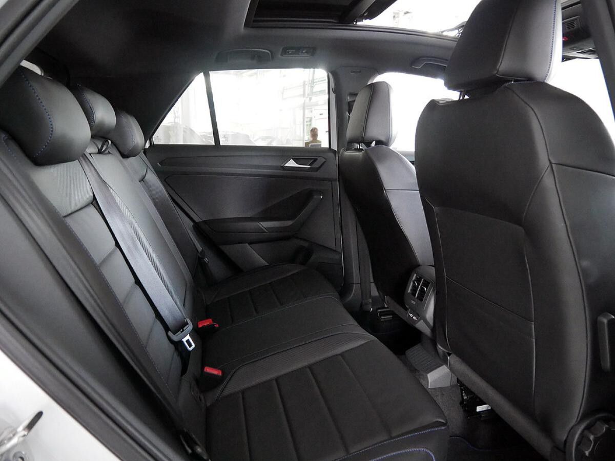 Volkswagen T-Roc R 2.0 TSI OPF DSG 4MOTION