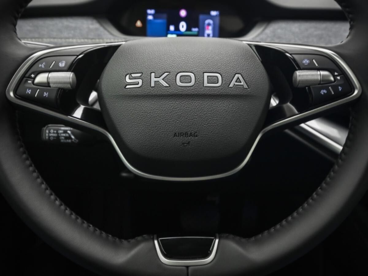 Skoda Elroq 60 Loft Navi Sitzheizung ACC