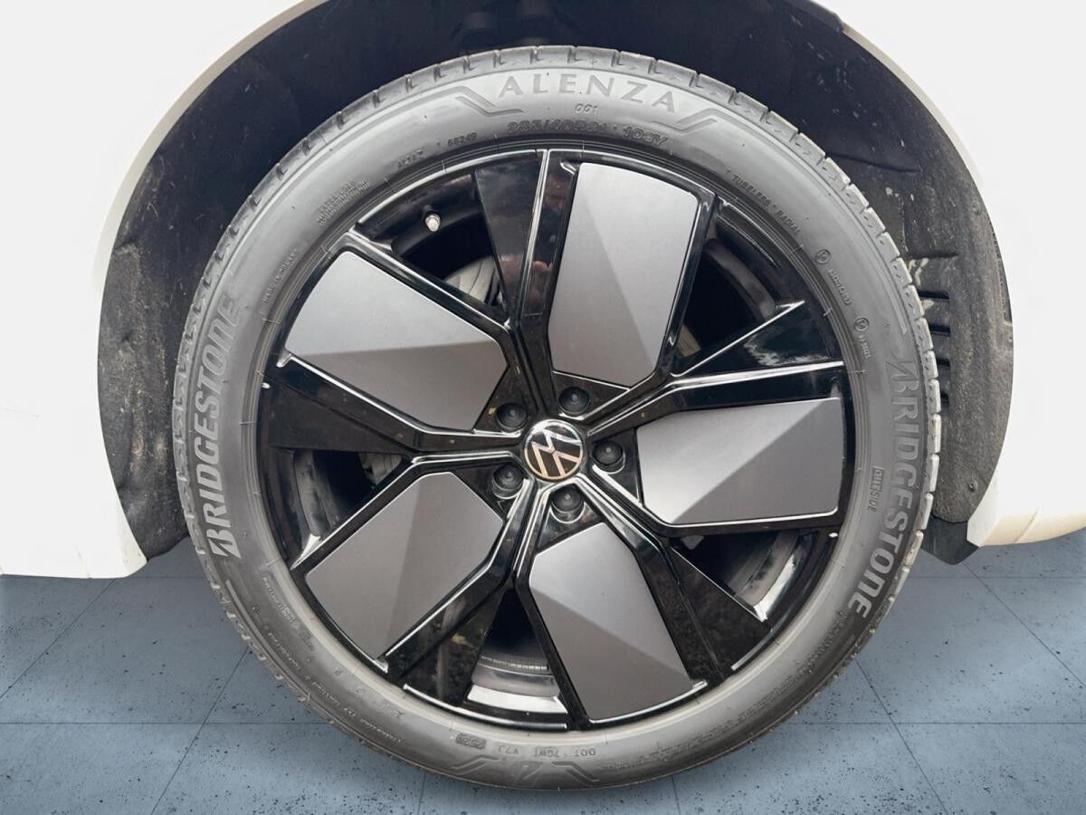 Volkswagen Touareg 3.0 TSI R-Line HUD Pano Std.Heizung