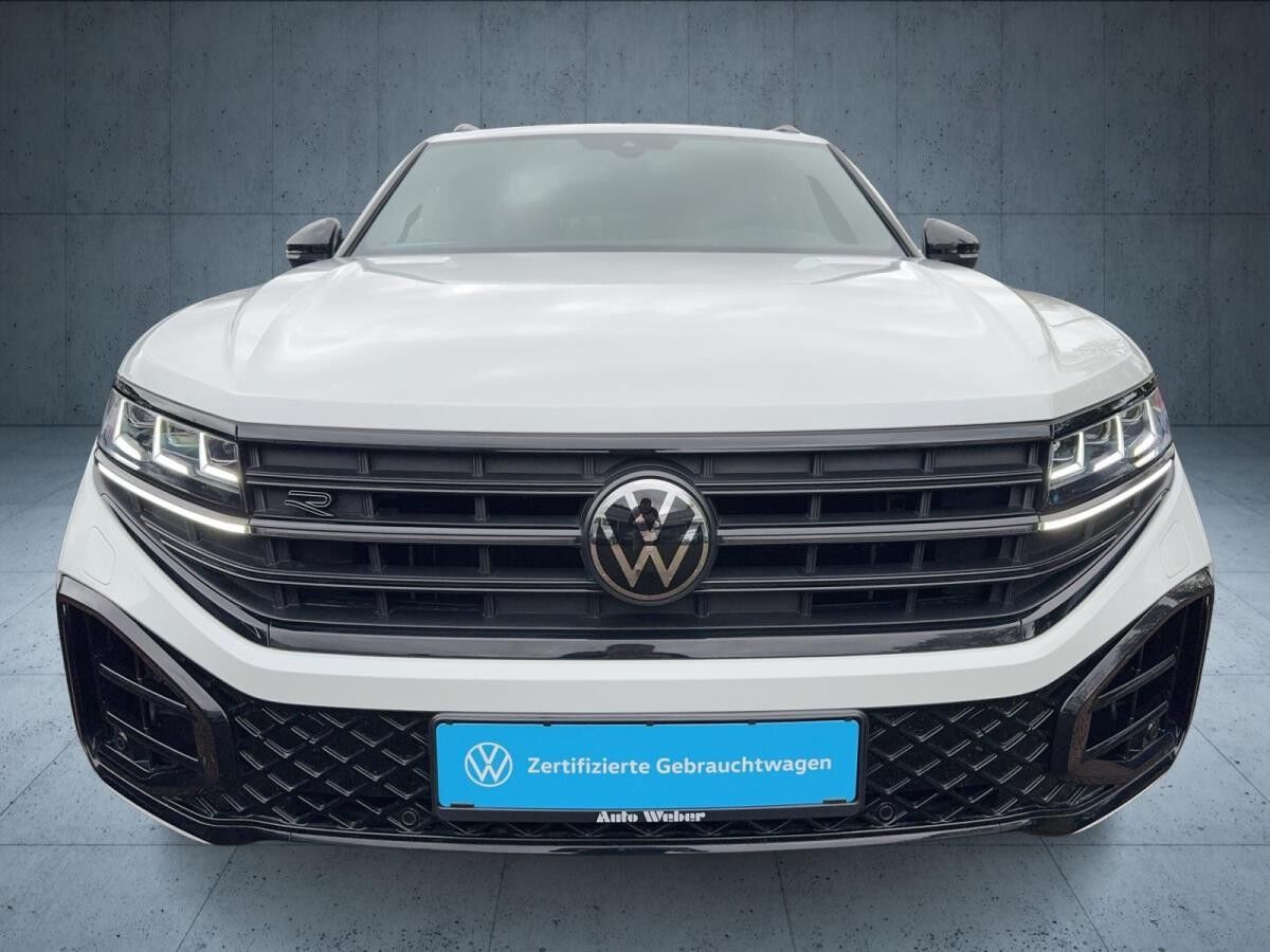 Volkswagen Touareg 3.0 TSI R-Line HUD Pano Std.Heizung