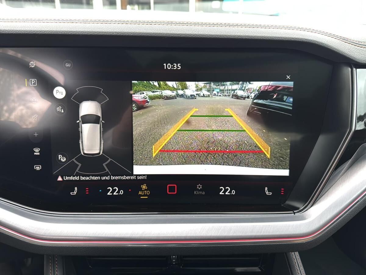 Volkswagen Touareg 3.0 TSI R-Line HUD Pano Std.Heizung