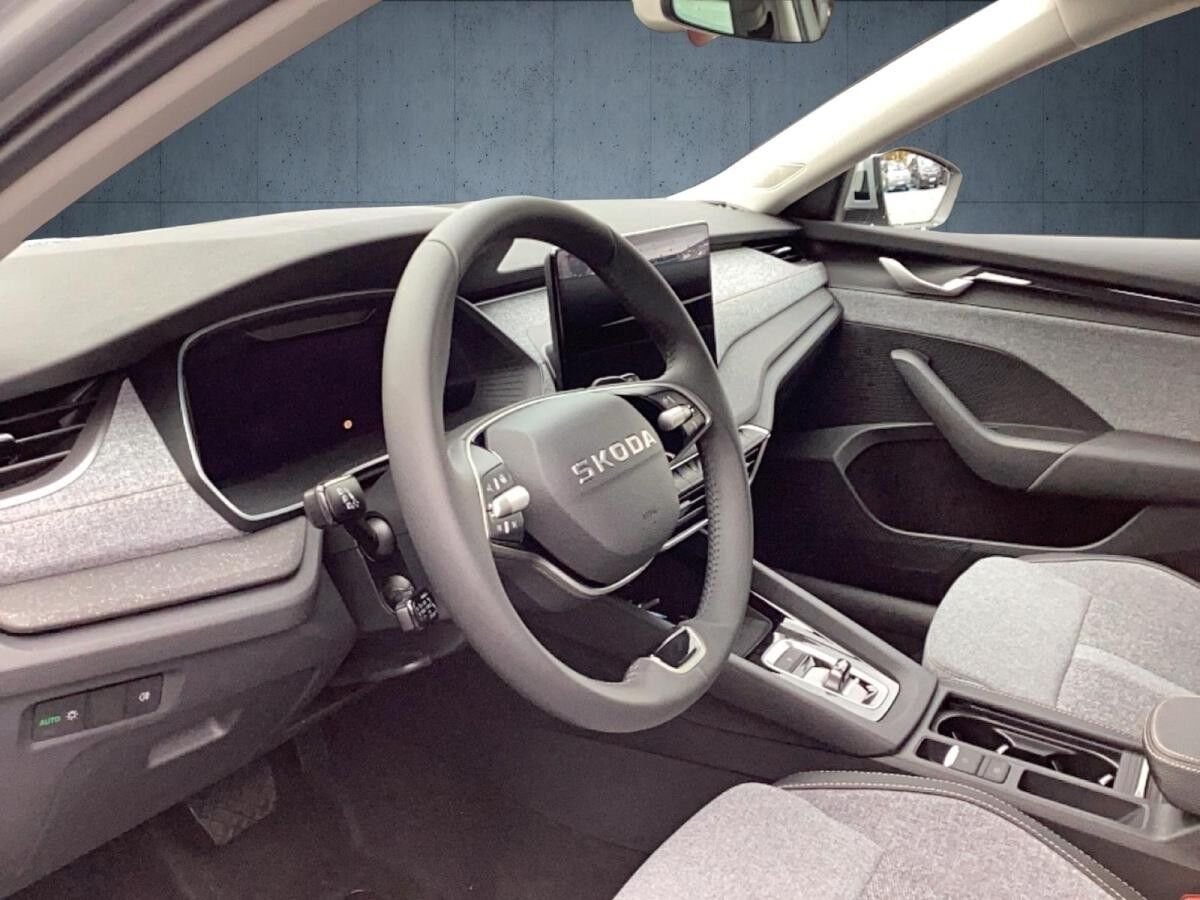 Skoda Octavia Combi Tour 2.0 TDI DSG AHK/MATRIX/eHECK