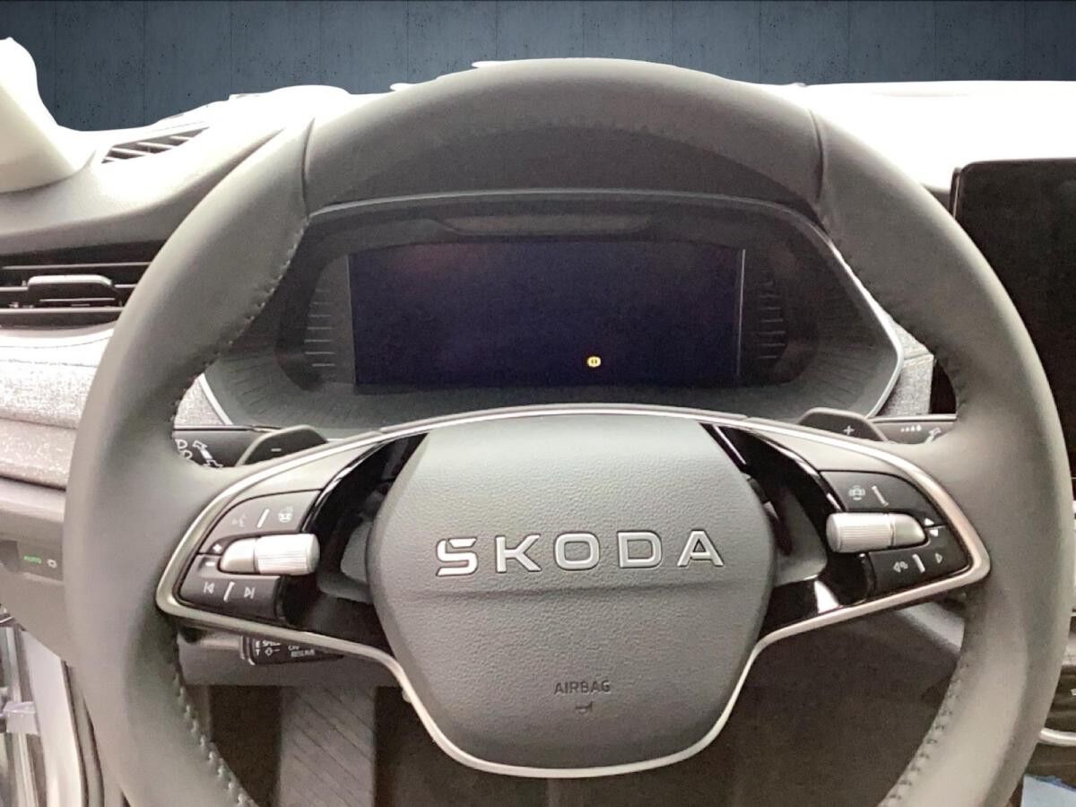 Skoda Octavia Combi Tour 2.0 TDI DSG AHK/MATRIX/eHECK