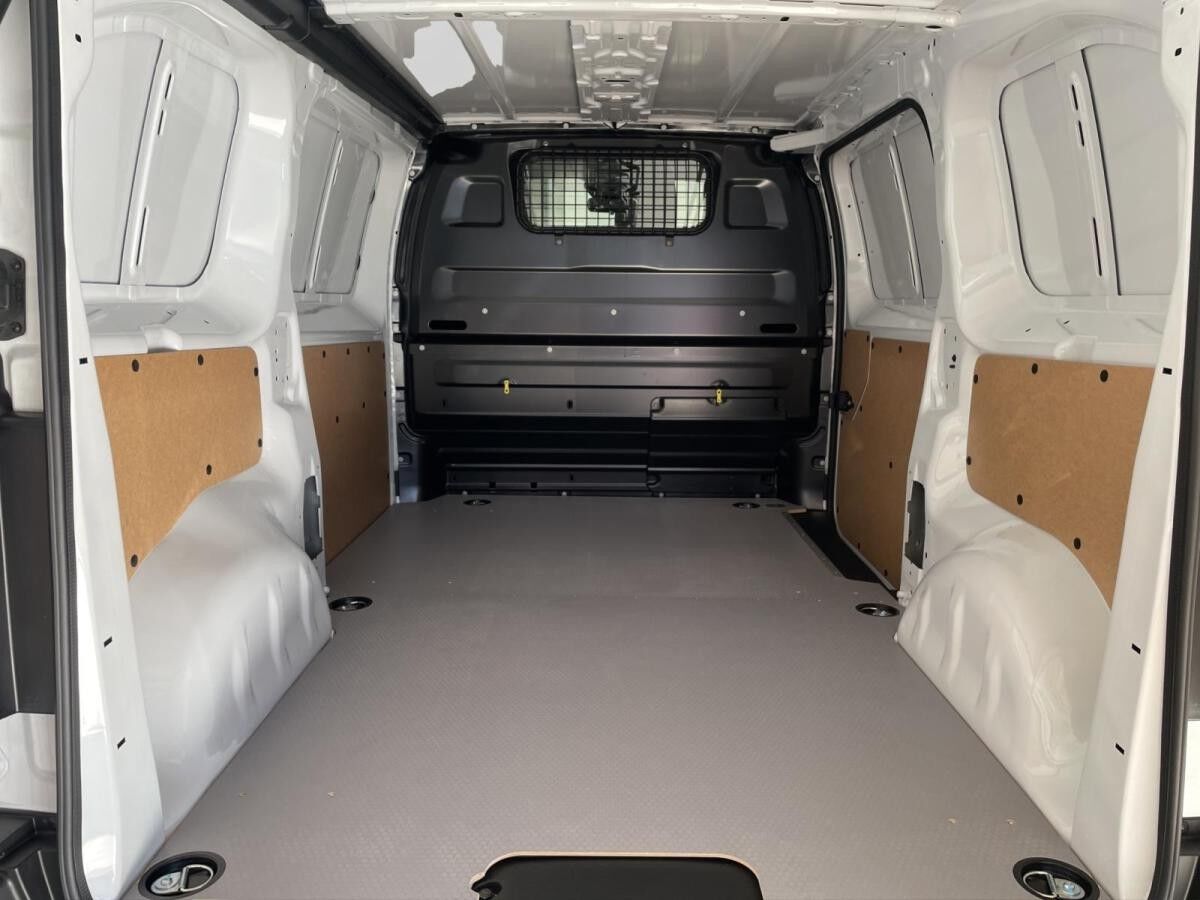 Toyota Proace Electric 75 Kwh L1 Meister (Flügeltüren verblecht)