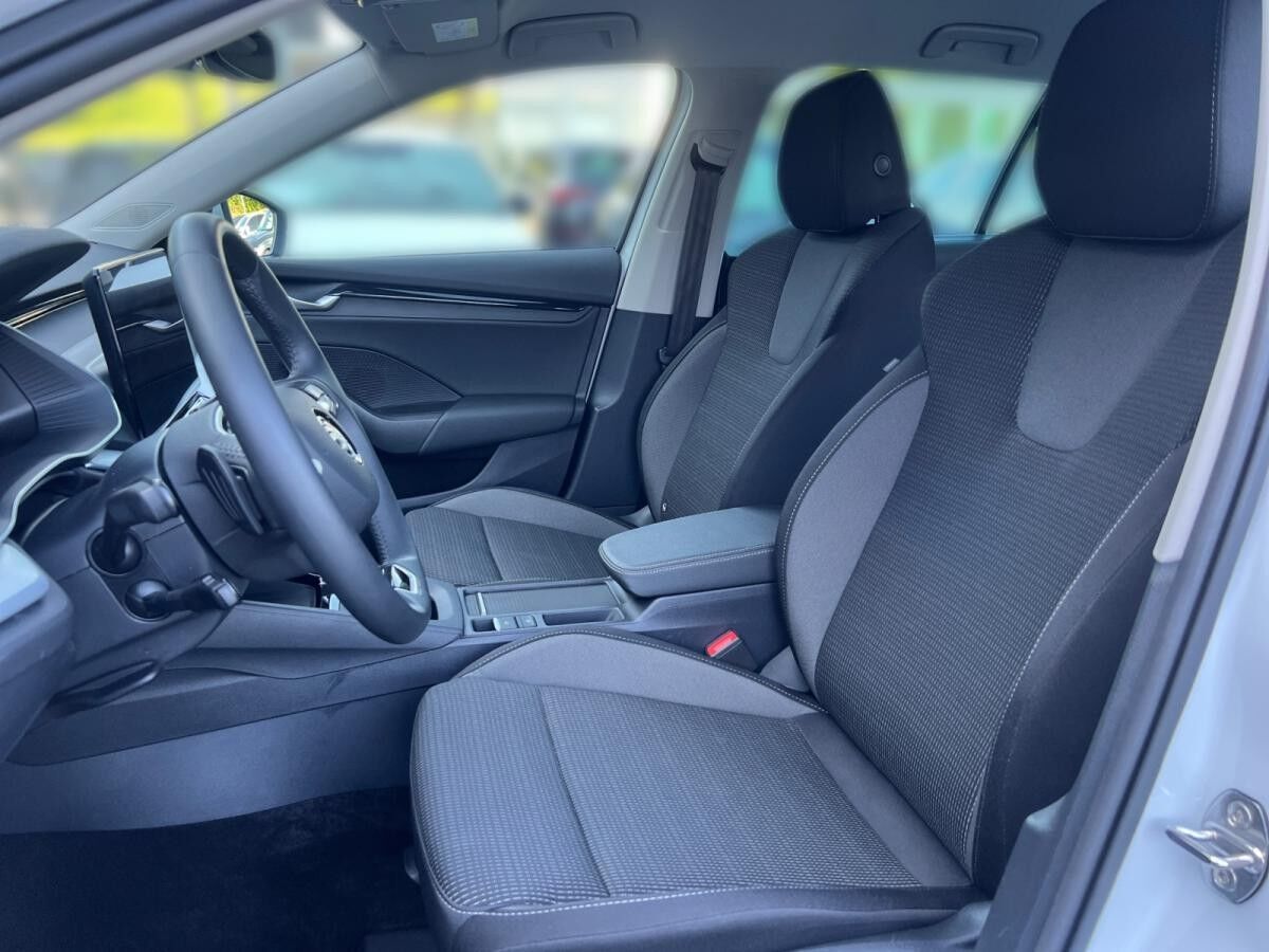 Skoda Octavia Combi Selection TSI DSG *SHZ*PDC*