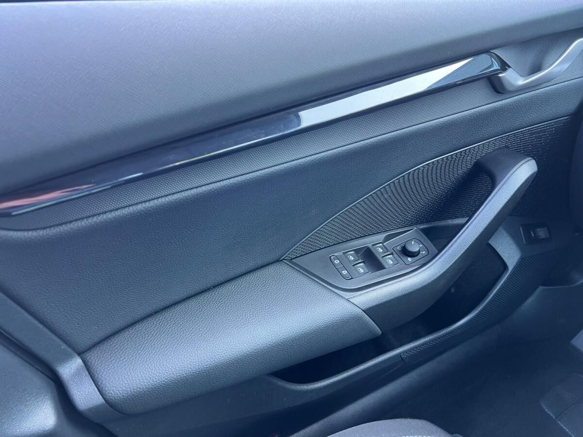 Skoda Octavia Combi Selection TSI DSG *SHZ*PDC*