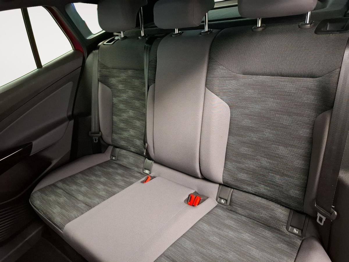 Volkswagen ID.4 Pure Performance 19 Navi SHZ CarPlay PDC