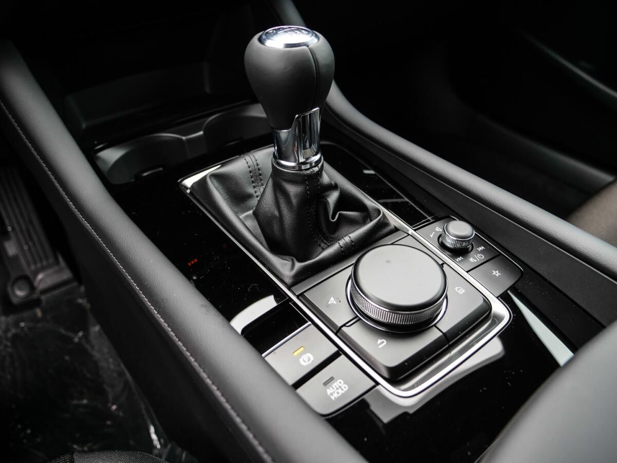 Mazda 3 2025 e-SKYACTIV-G 2.5L 140ps 6MT FWD Exclusive-line