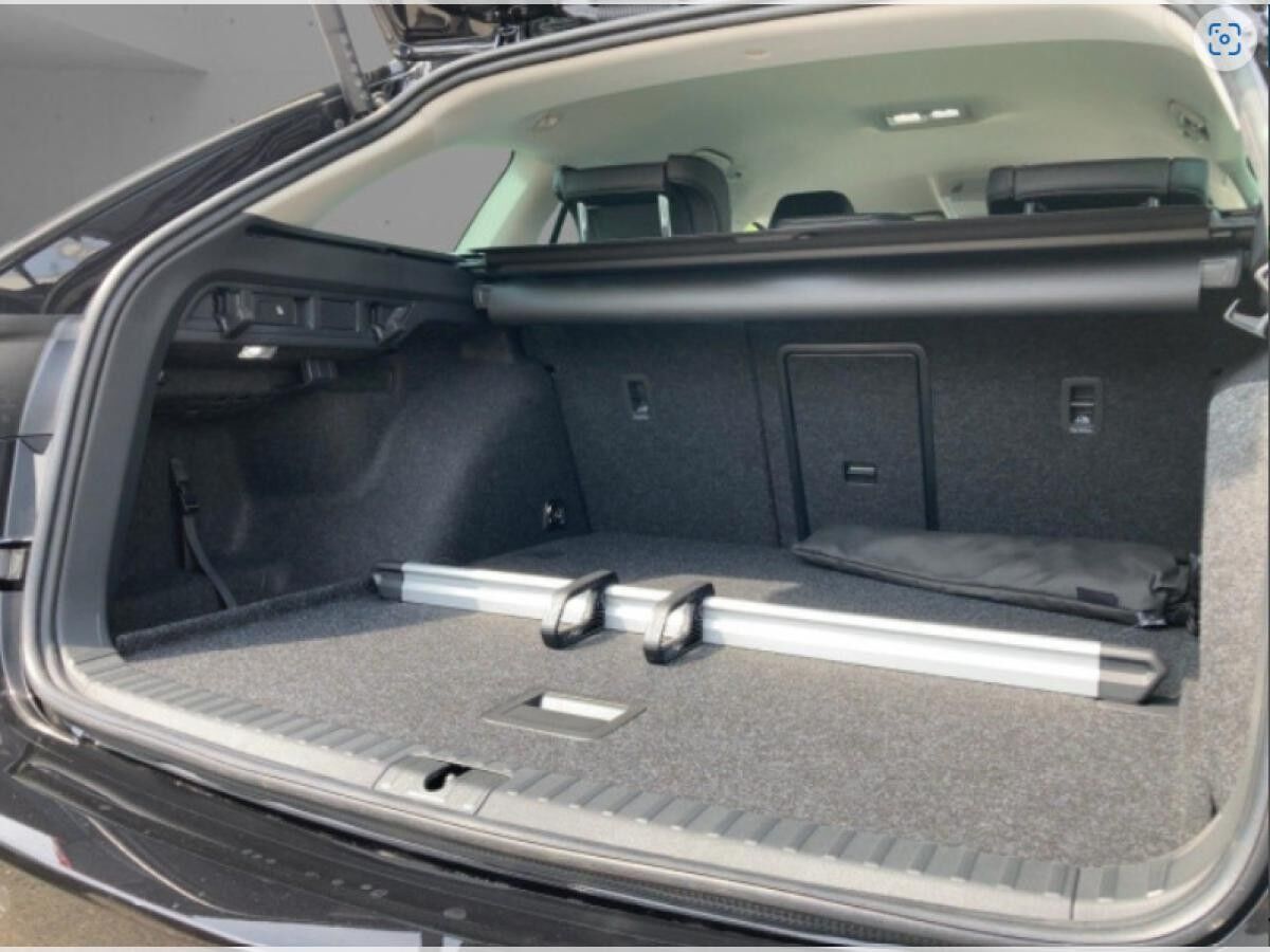 Skoda Octavia Combi Tour 2,0 TDI 110 kW 7-Gang-DSG  ACC LED SHZ Climatronic