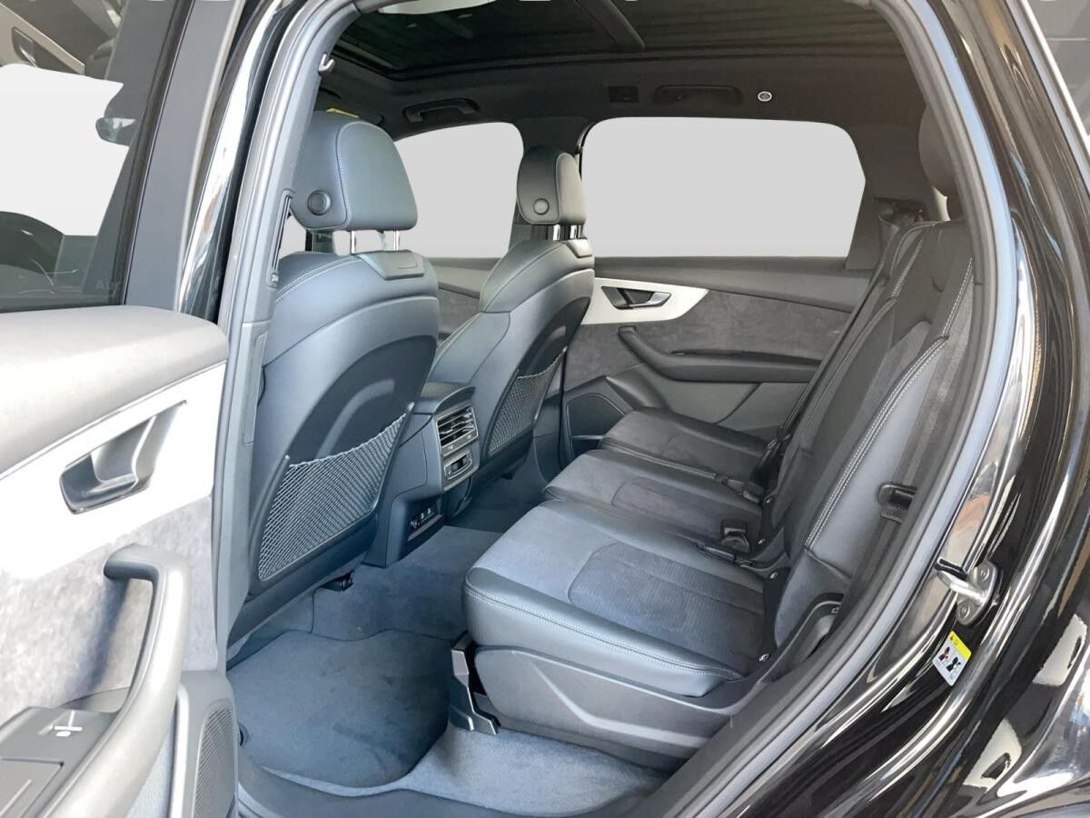 Audi Q7 SUV S line business TFSI e quattro tiptronic
