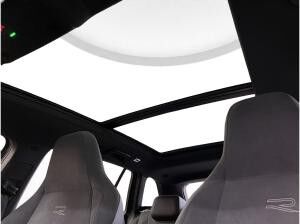 Volkswagen Golf VIII Variant 2.0 TDI R-Line Pano Matrix Navi PDC vo+hi ACC