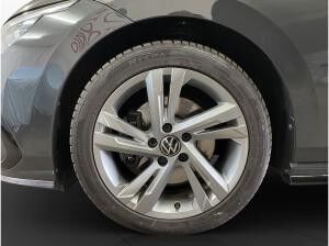Volkswagen Golf VIII Variant 2.0 TDI R-Line Pano Matrix Navi PDC vo+hi ACC