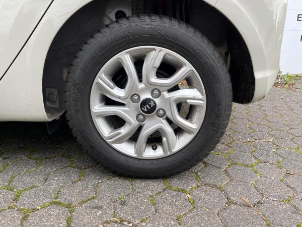 Kia Picanto PE2 1.0 MT Spirit