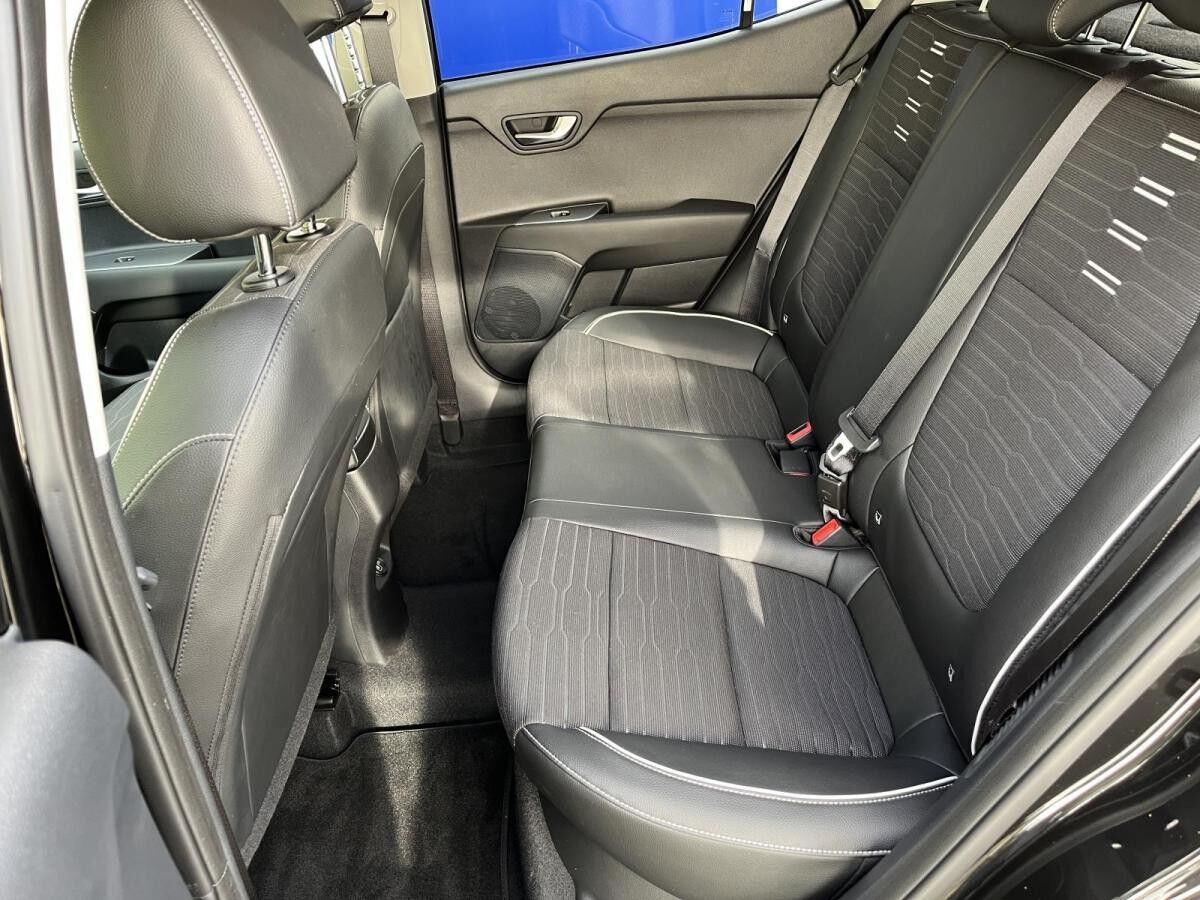 Kia Stonic 1.0 T-GDI 100 48V GT-line DCT7, Tech.