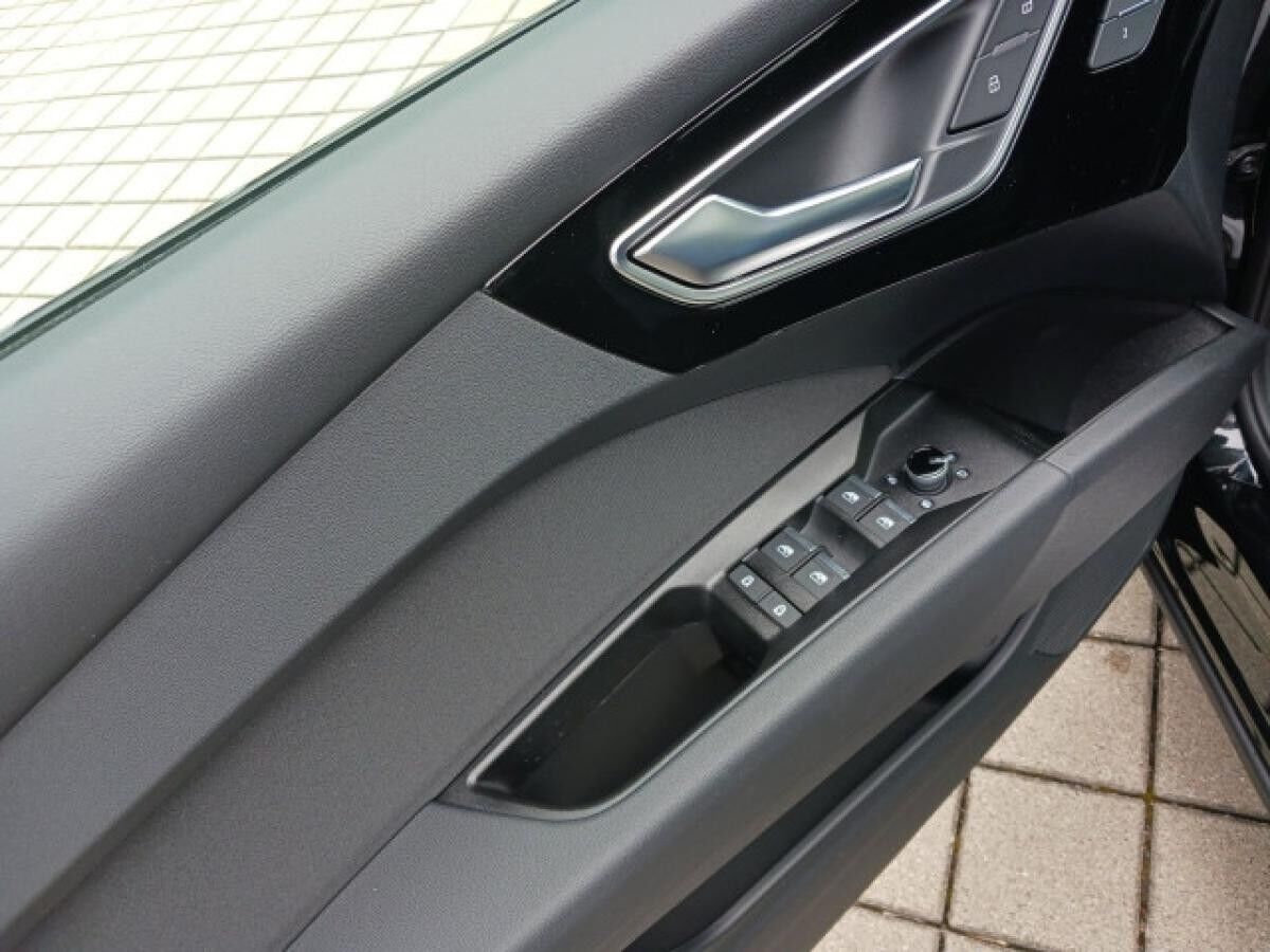 Audi Q4 e-tron 45 e-tron quattro 210 kW