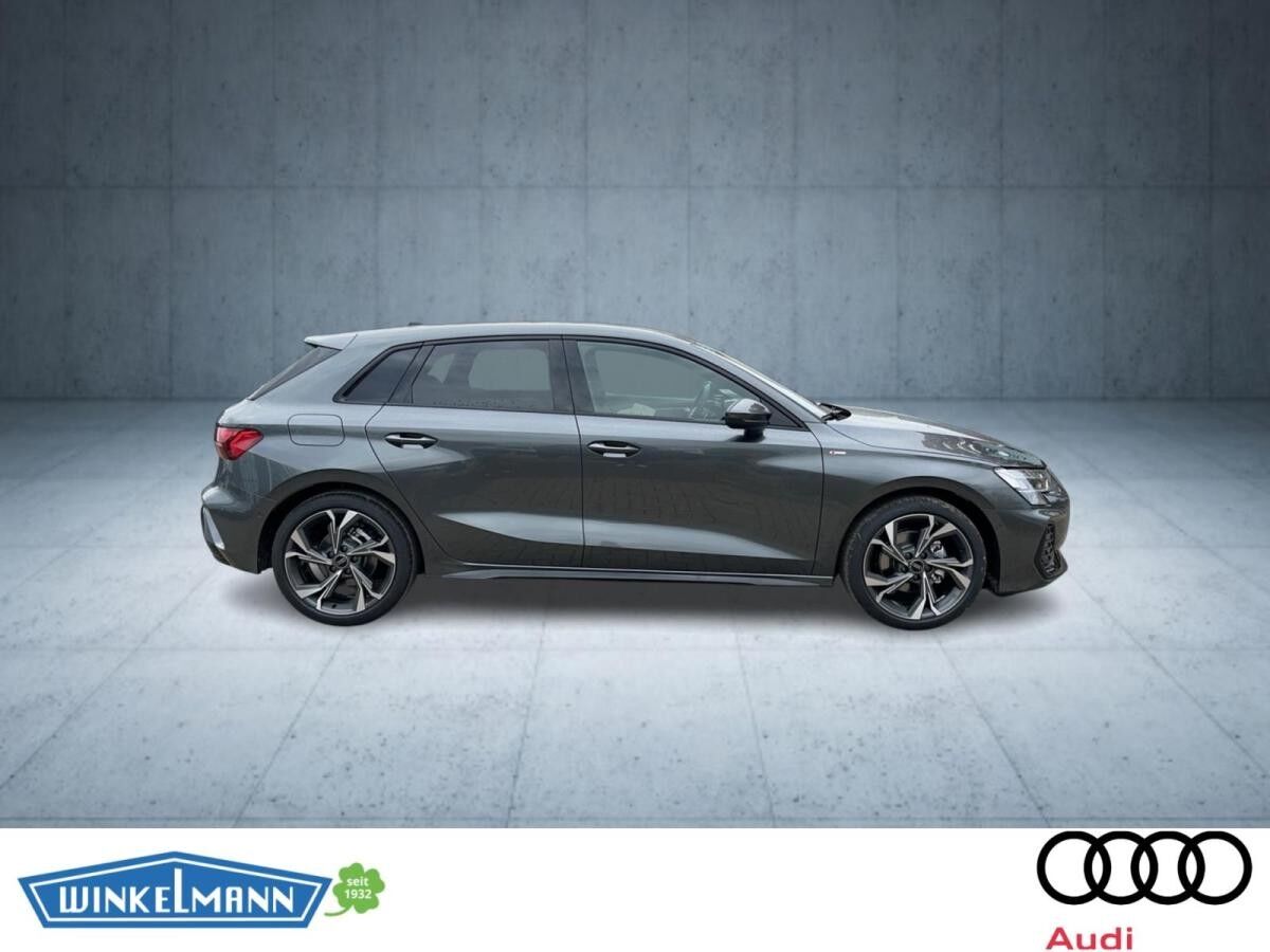 Audi A3 Sportback  S-tronic S LINE AHK MATRIX *SOFORT VERFÜGBAR!**
