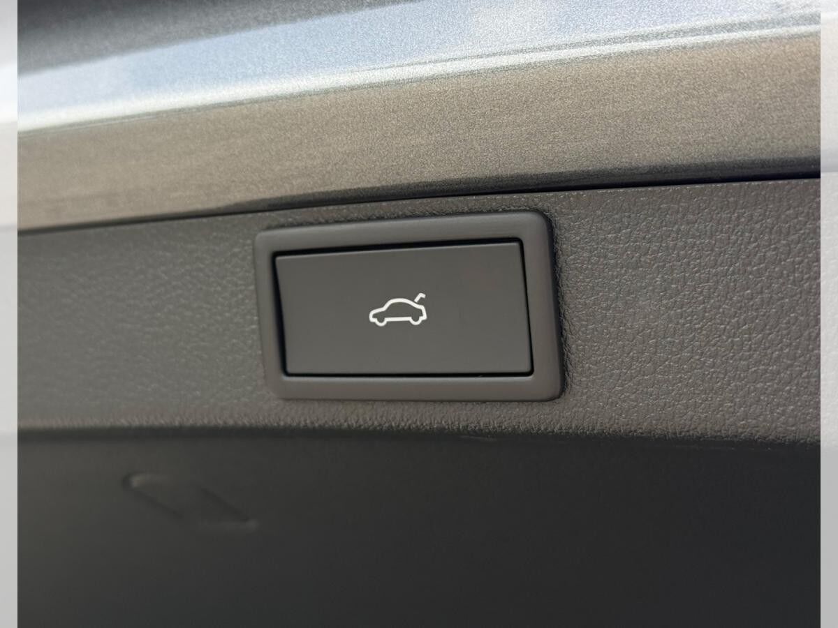 Skoda Octavia Combi SELECTION 2025 1.5 TSI mHEV 110kW DSG (UVP 45.772€/KW15/26) NAV/AHK/EASY.OPEN/ASSISTENZ/KAM/5J