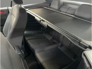 Volkswagen T-Roc Cabriolet Style 1.5 TSI DSG LED+ NAV KAM