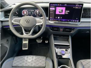 Volkswagen Tayron R-Line 2.0 TSI 4MOTION DSG AHK 360° Navi