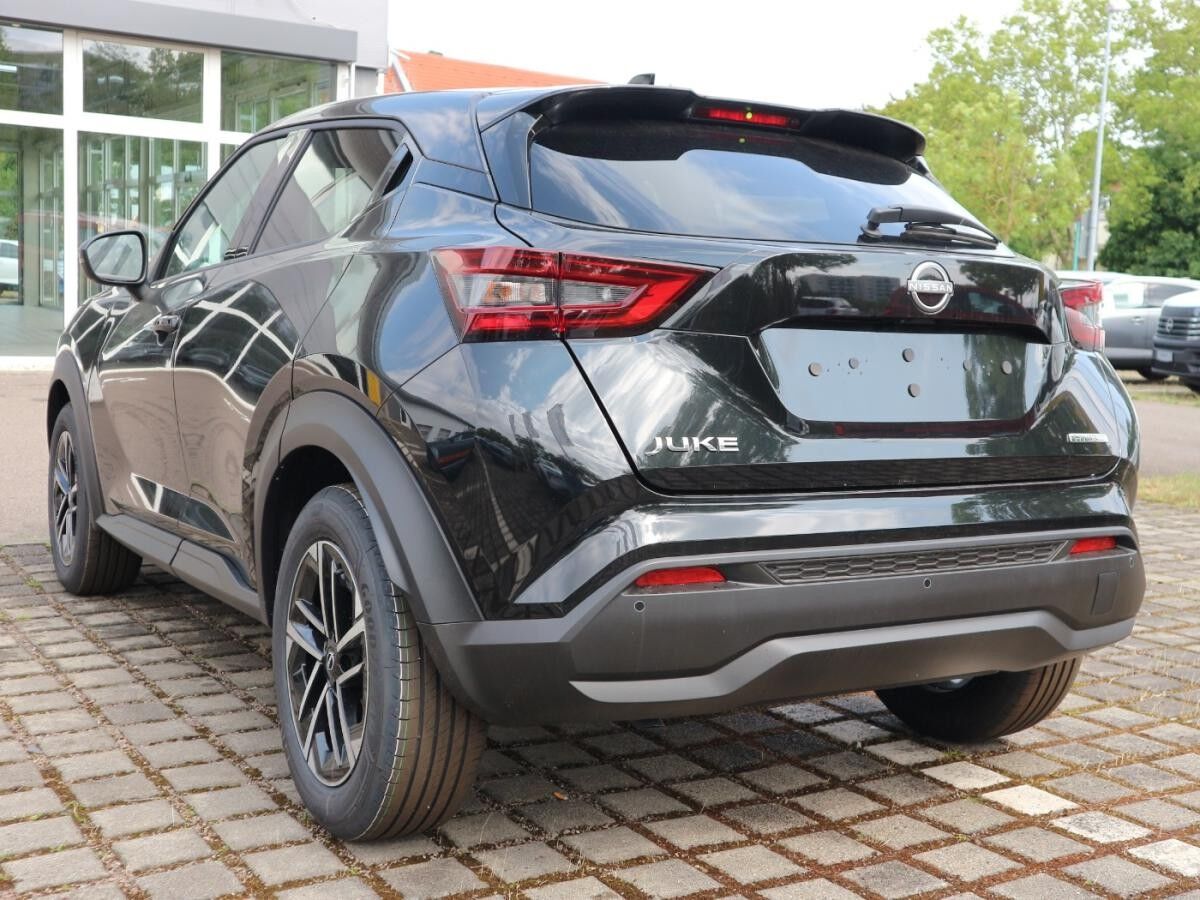 Nissan Juke N-CONNECTA 1.6 HYBRID 4AMT Winterräder inkl