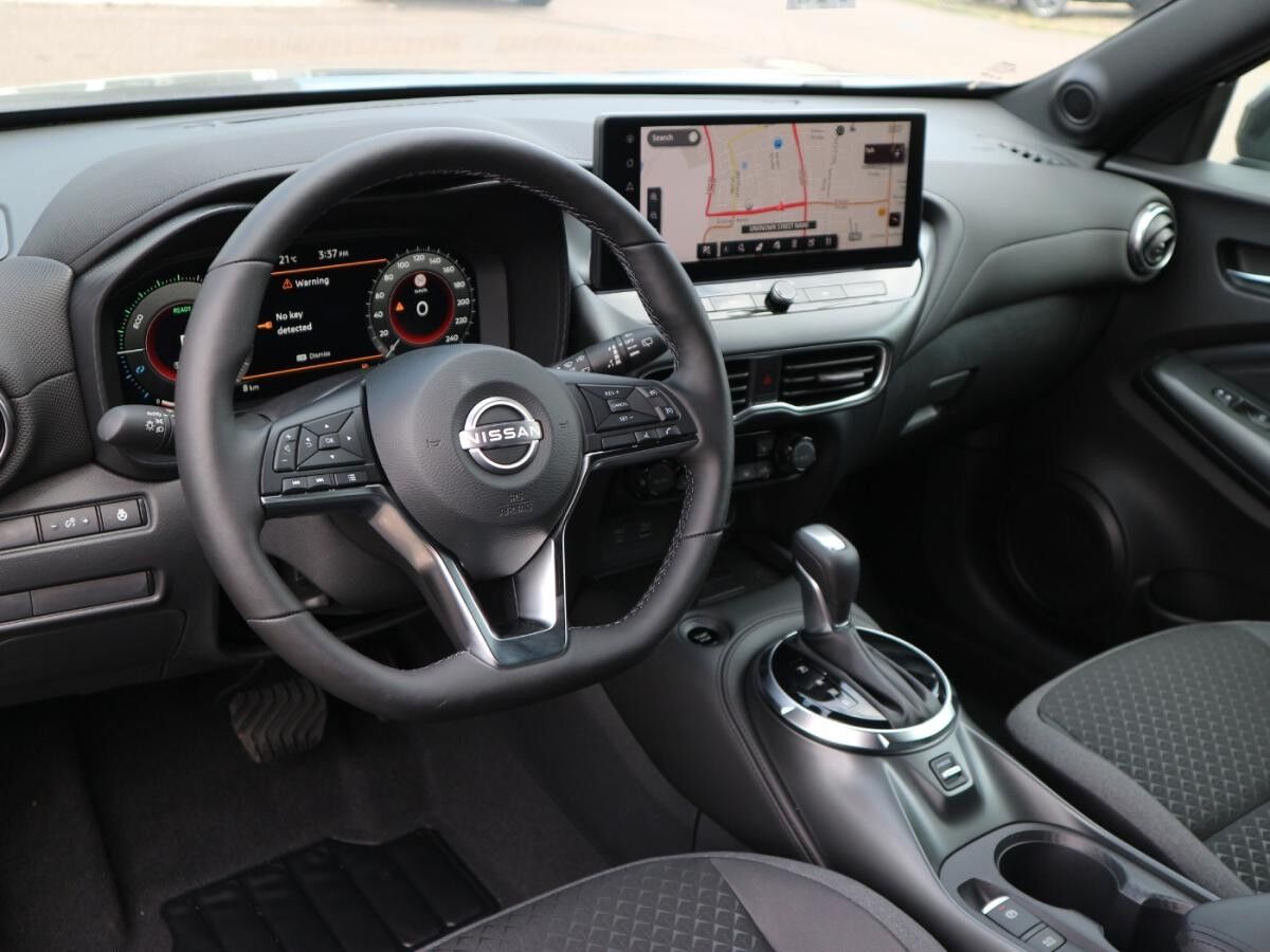 Nissan Juke N-CONNECTA 1.6 HYBRID 4AMT Winterräder inkl