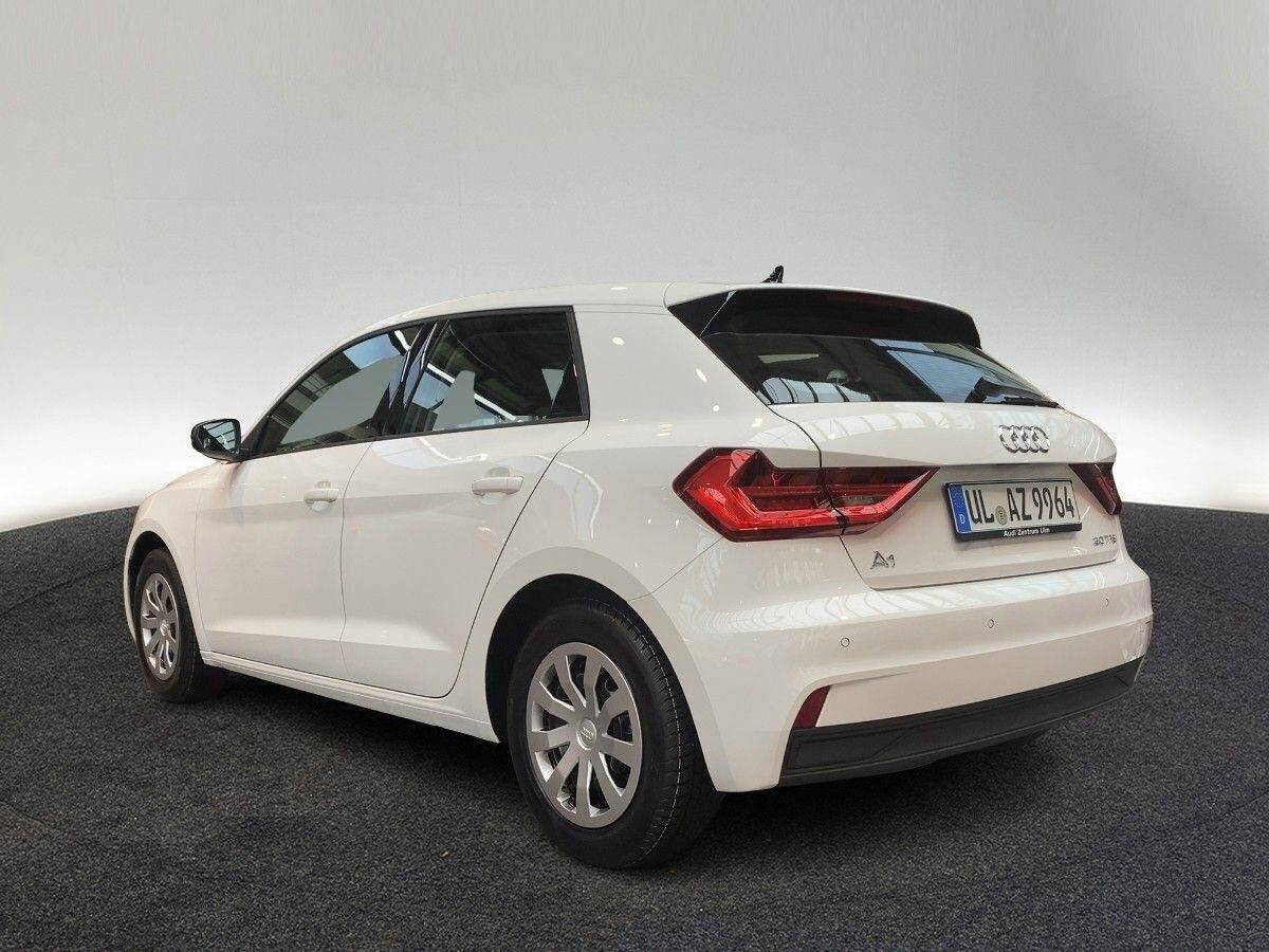 Audi A1 Sportback 30 TFSI S tronic LED PDC SHZ APP