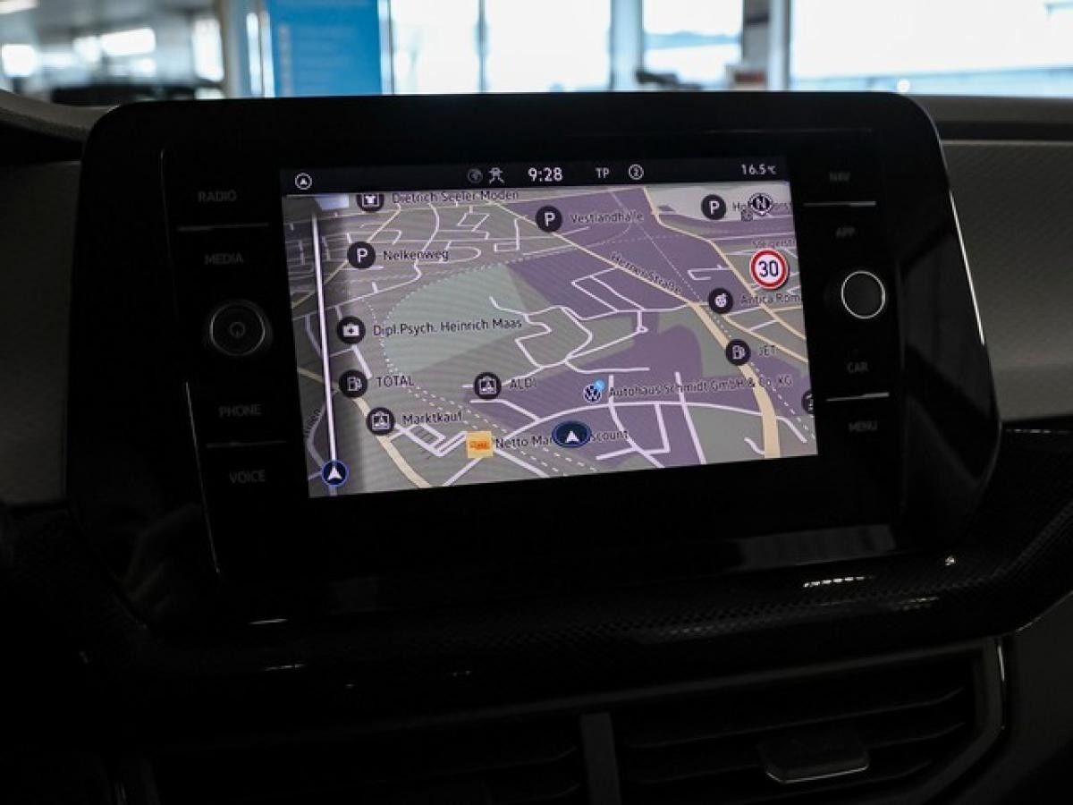 Volkswagen T-Cross 1.0TSi Life Navi R-Kamera ACC Alu Sitzheiz. Parkpilot