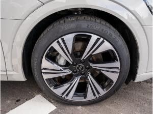 Audi Q8 50 e-tron S line quattr NAVI MATRIX UVP 99540 0,25% Versteuerung