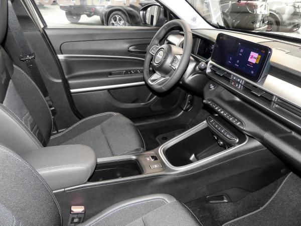 Jeep Avenger Altitude Winter Paket 17 Zoll AWR LED