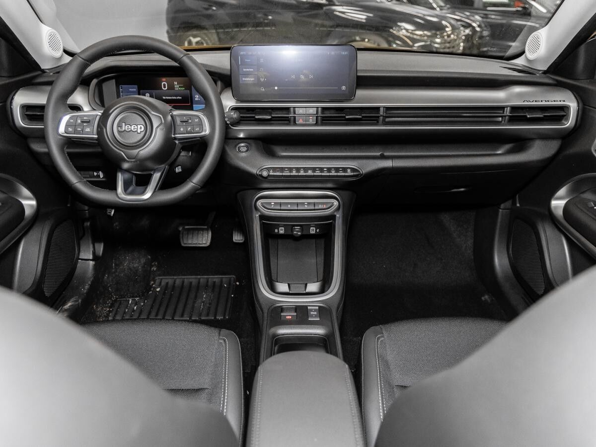 Jeep Avenger Altitude Winter Paket 17 Zoll AWR LED