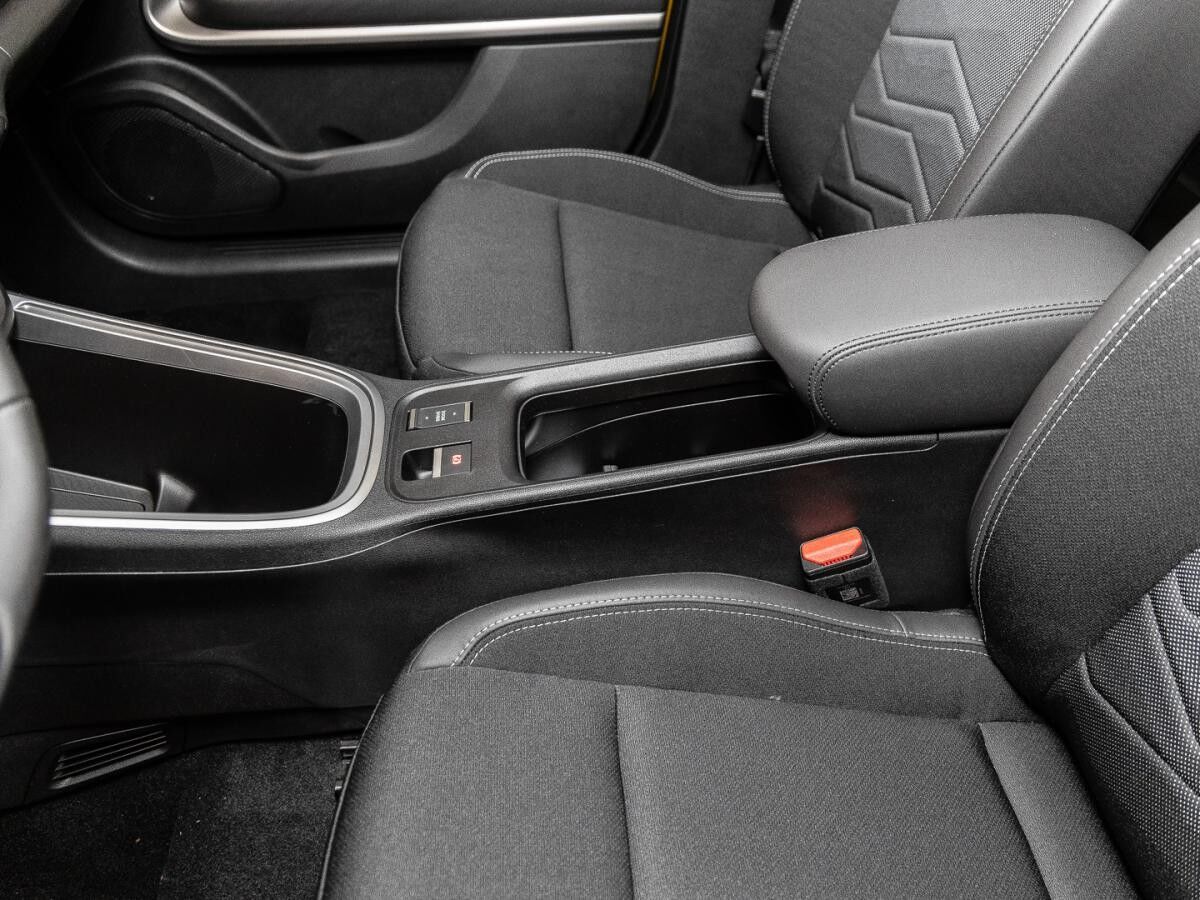 Jeep Avenger Altitude Winter Paket 17 Zoll AWR LED