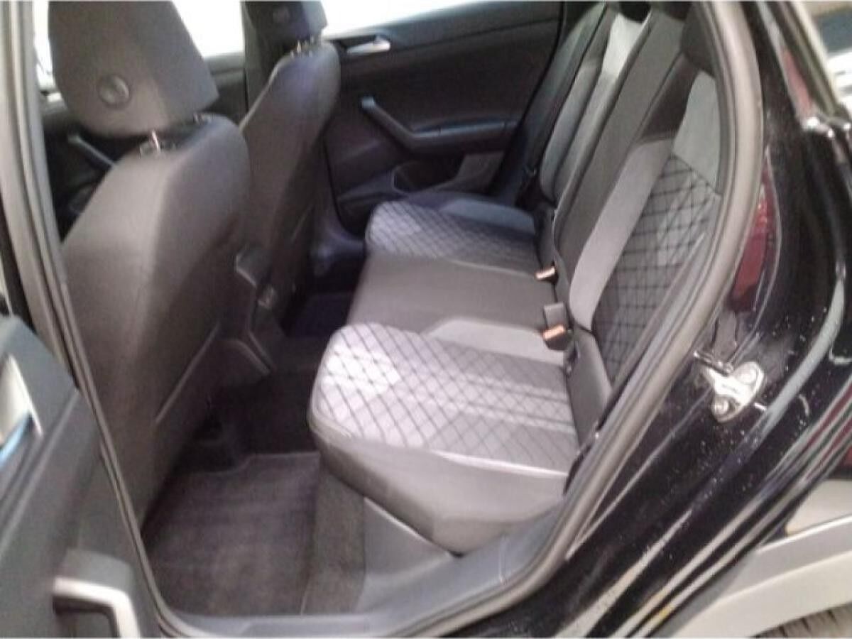 Volkswagen Taigo 1.0 TSI R-Line Navi IQ.Light DAB+ FrontAssist