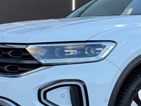 Volkswagen T-Roc MOVE 1.5 l TSI DSG LED Navi Kessy