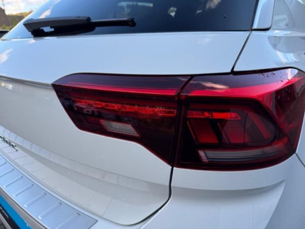 Volkswagen T-Roc MOVE 1.5 l TSI DSG LED Navi Kessy