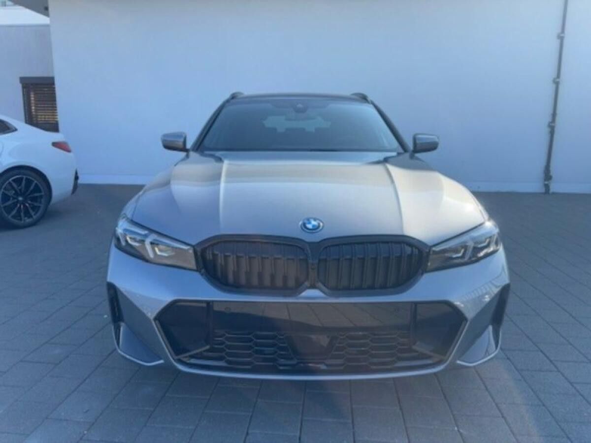 BMW 330 e Touring *0,5 % Versteuerung*sofort Verfügbar*