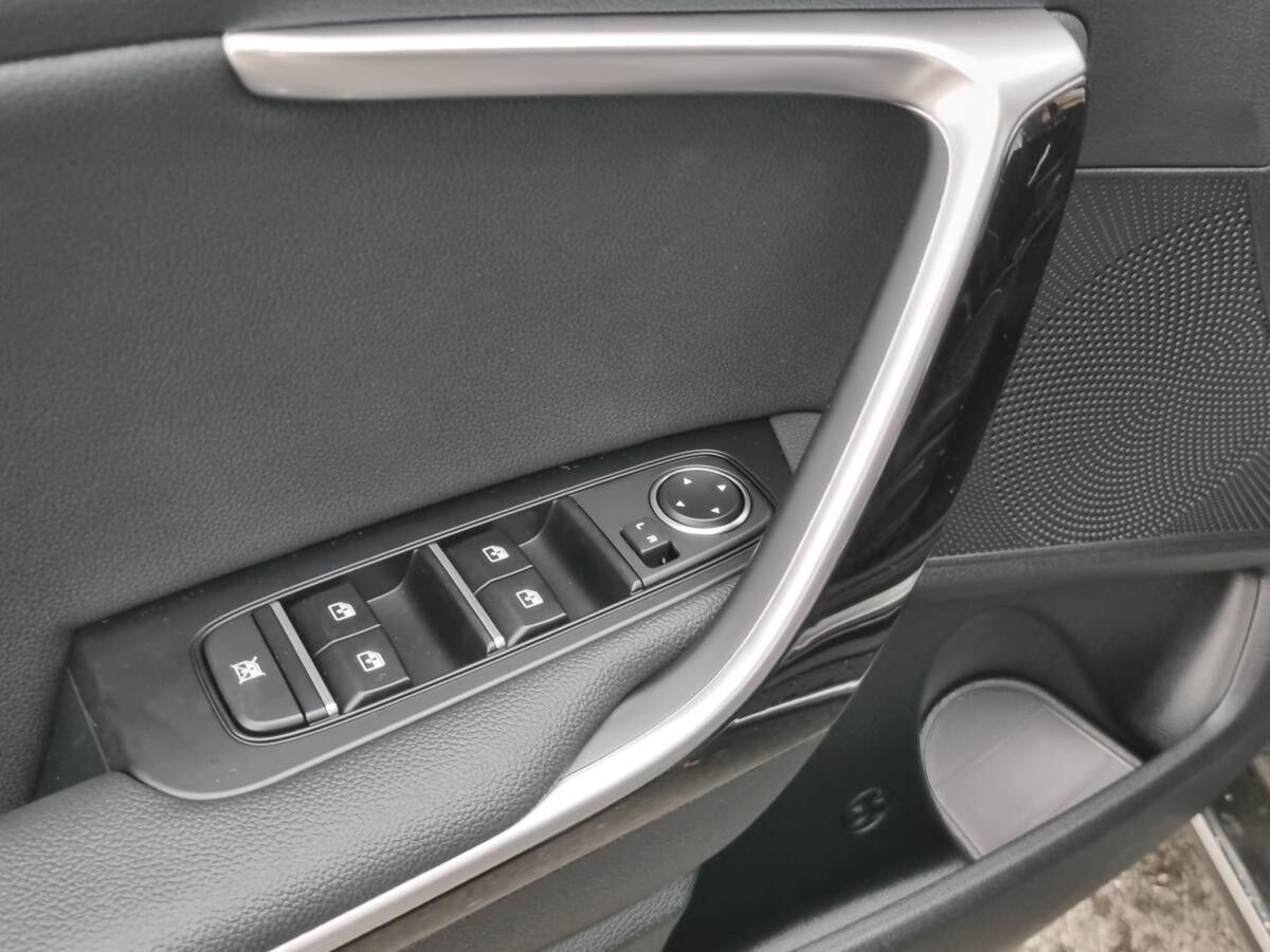 Kia XCeed 1.5T DCT7 VISION | KOMFORT | NAVI | LED |