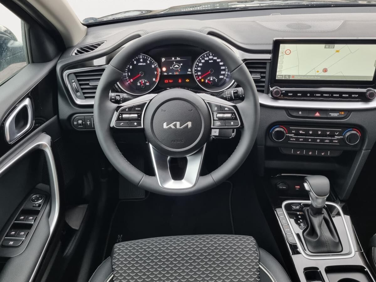Kia XCeed 1.5T DCT7 VISION | KOMFORT | NAVI | LED |