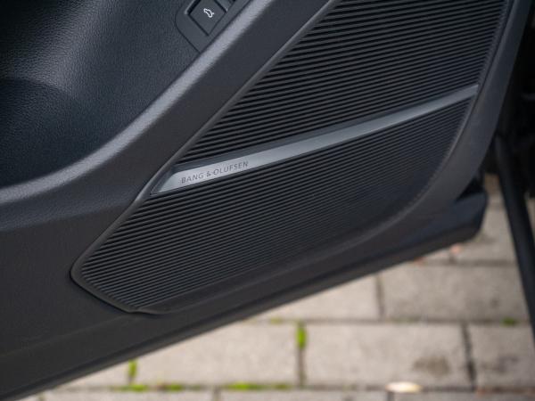 Audi Q8 SUV S line business TDI quattro