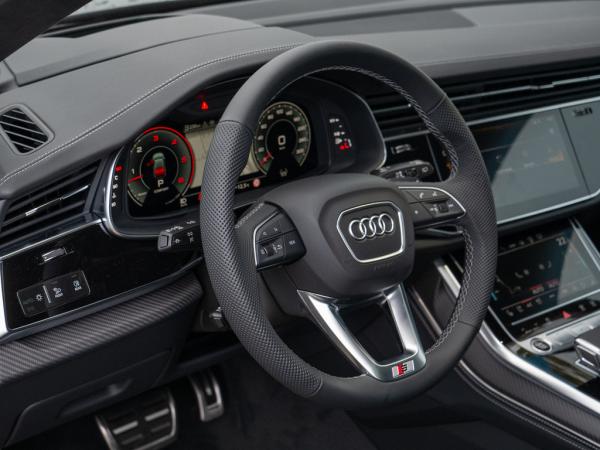 Audi Q8 SUV S line business TDI quattro