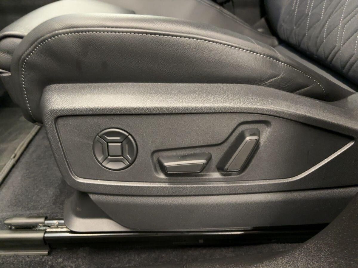 Audi Q5 TFSI quattro S tr. LED NAVI 360°K VIRTUAL