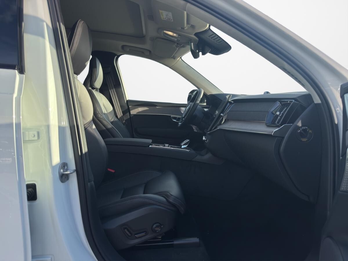 Volvo XC90 Ultra Dark T8 AWD