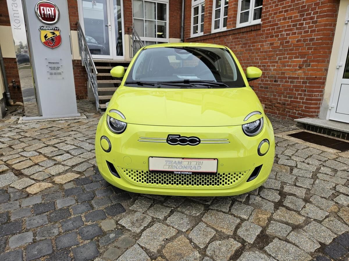 Fiat 500e Icon - sofort verfügbar - Komfort Paket - verschiedene Farben