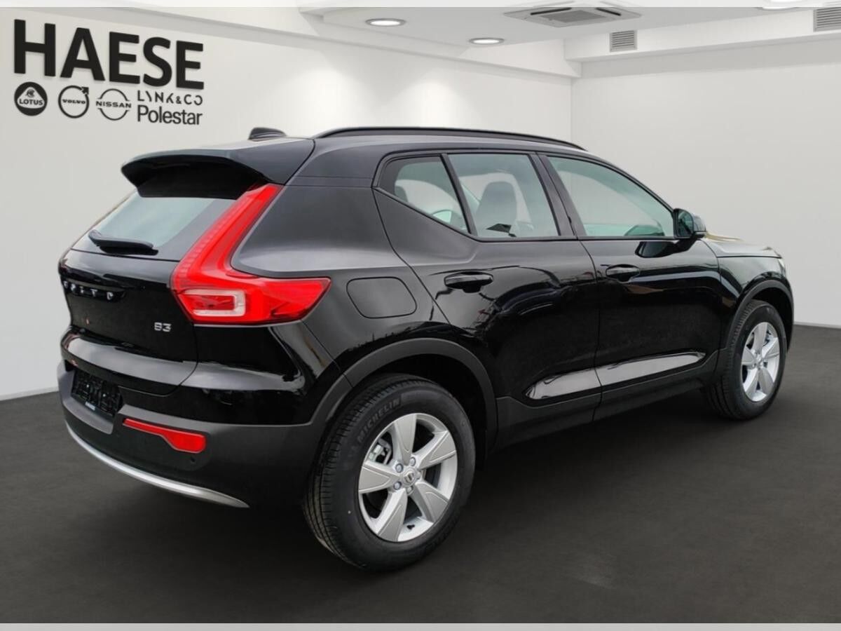 Volvo XC40 B3 Benziner Automatik ***Privatkunden-Angebot***verschiedene Farben***