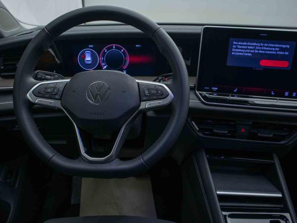 Volkswagen Tayron 2.0 TDI DSG*ELEGANCE*ASG*7-SITZ*GJR*AHK*APP*