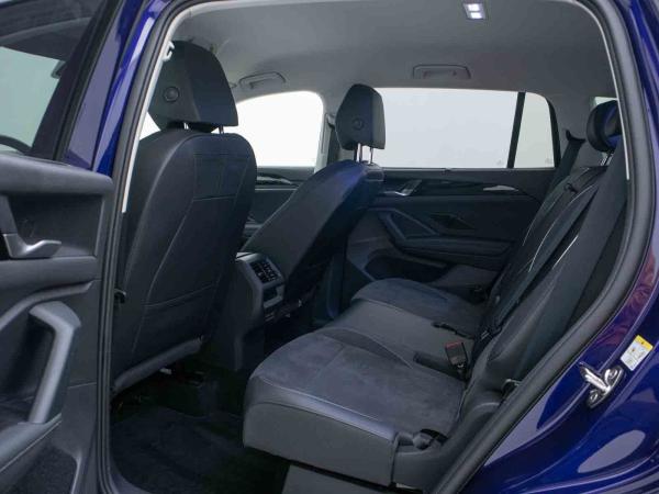 Volkswagen Tayron 2.0 TDI DSG*ELEGANCE*ASG*7-SITZ*GJR*AHK*APP*