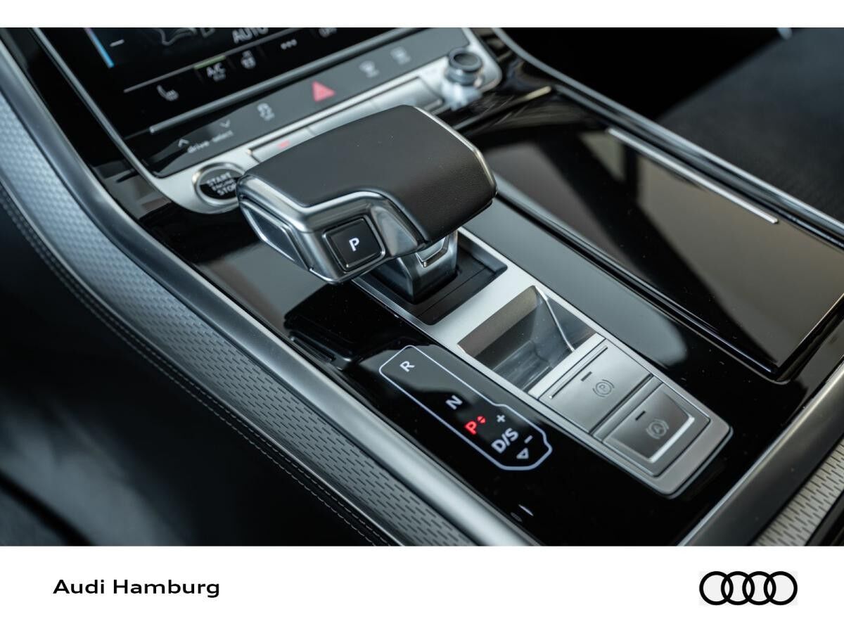 Audi Q7 SUV S line 55 TFSI e quattro 290 (394) kW(PS) tiptronic