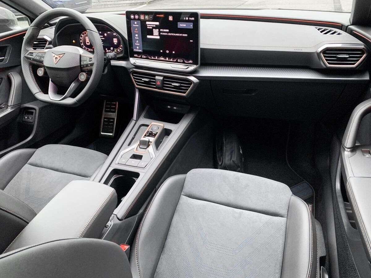 Cupra Leon Sportstourer VZ 1.5 e-HYBRID DSG Matrix