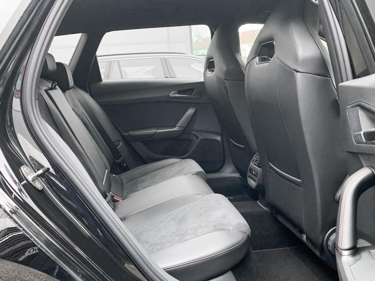 Cupra Leon Sportstourer VZ 1.5 e-HYBRID DSG Matrix